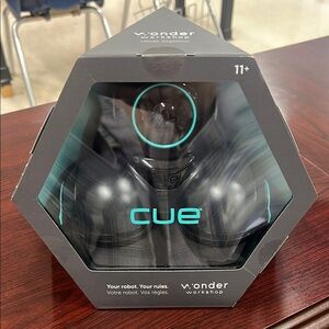 Cue Black VR AR Accessory with Teal Highlights